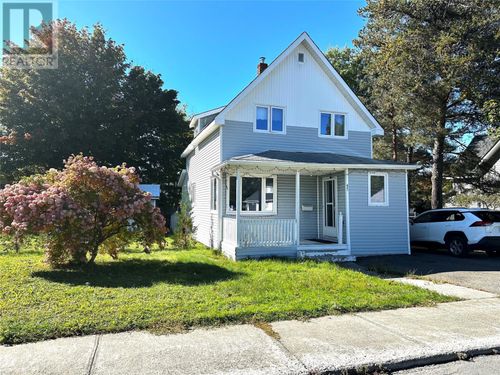 47 Beaumont Ave, Grand Falls Windsor, NL, A2A1Z8 | Card Image