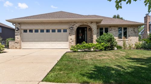 7906 Arlington St, Tinley Park, IL, 60477-6735 | Card Image