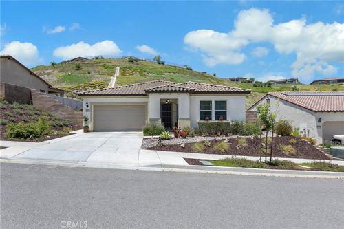 24590 Crestley Dr, Corona, CA, 92883 | Card Image