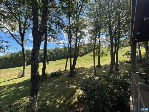 123-123 Eagles Ct, ROSELAND, VA, 22967-8301 | Card Image