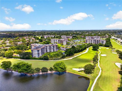621-900 Saint Charles Pl, Pembroke Pines, FL, 33026-3303 | Card Image