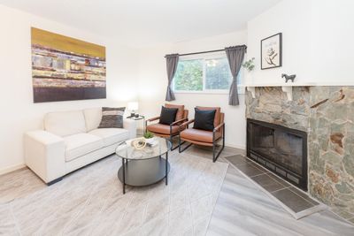 245 Balmoral Pl, Townhouse with 3 bedrooms, 1 bathrooms and 1 parking in Port Moody BC | Image 1