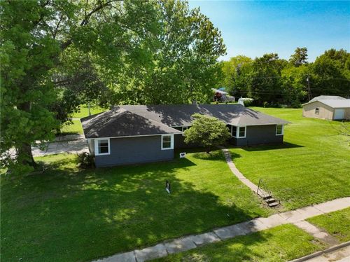 1601 Central Ave, Horton, KS, 66439-1214 | Card Image