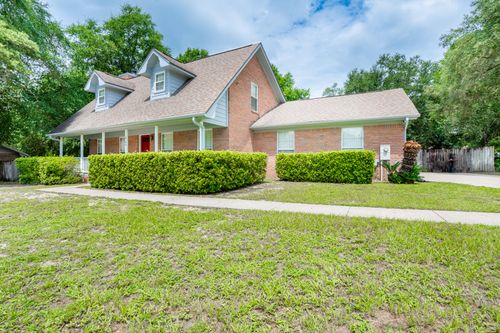 2786 Willow Bend Ct, Crestview, FL, 32539-6323 | Card Image