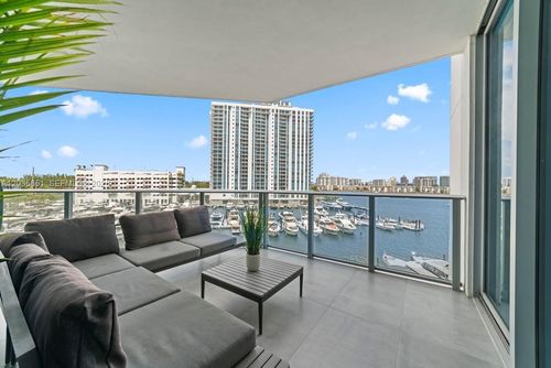 503-17111 Biscayne Blvd, Aventura, FL, 33160-5173 | Card Image