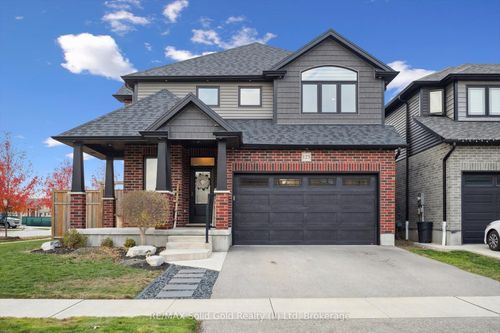 123 Tristan Cres, Breslau, ON, N0B1M0 | Card Image