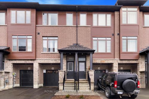 25-61 Soho St, Stoney Creek, ON, L8J0M6 | Card Image