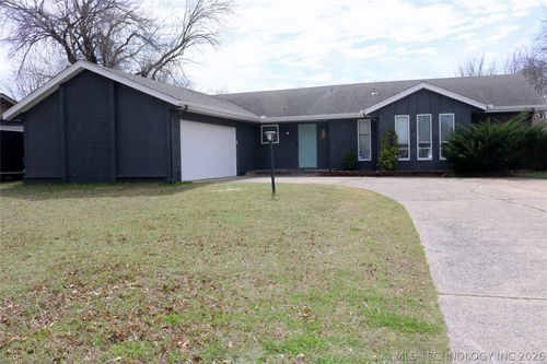 539 Meadowood Dr, Broken Arrow, OK, 74011-8612 | Card Image