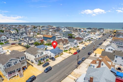 19 Elizabeth Ave, Lavallette, NJ, 08735-2613 | Card Image