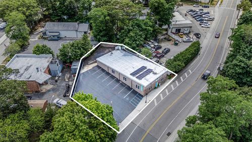 6 New York Ave, Sound Beach, NY, 11789-2517 | Card Image