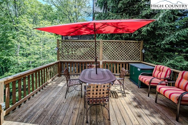 492 Skyland View Dr, House other with 3 bedrooms, 2 bathrooms and null parking in Blowing Rock NC | Image 32