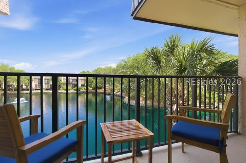 111-85 Folly Field Rd, Hilton Head Island, SC, 29928-6921 | Card Image