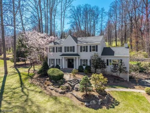 11 Devonald Dr, Asbury, NJ, 08802-1144 | Card Image