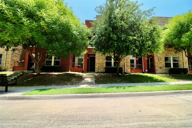 1524 Sphinx St, Townhouse with 3 bedrooms, 3 bathrooms and null parking in Dallas TX | Image 5