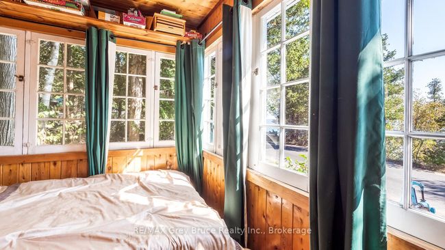 1081 Dyers Bay Rd, House other with 2 bedrooms, 1 bathrooms and 4 parking in Miller Lake ON | Image 37