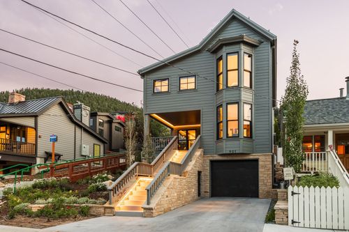 901 Woodside Ave, Park City, UT, 84060-5386 | Card Image