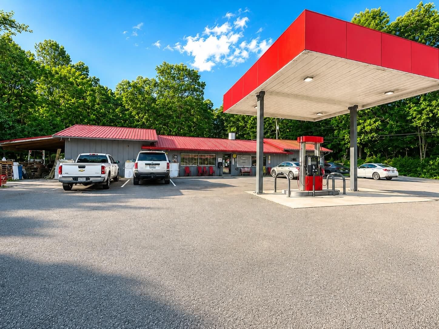 6718 State Highway 304, Ten Mile, TN 37880