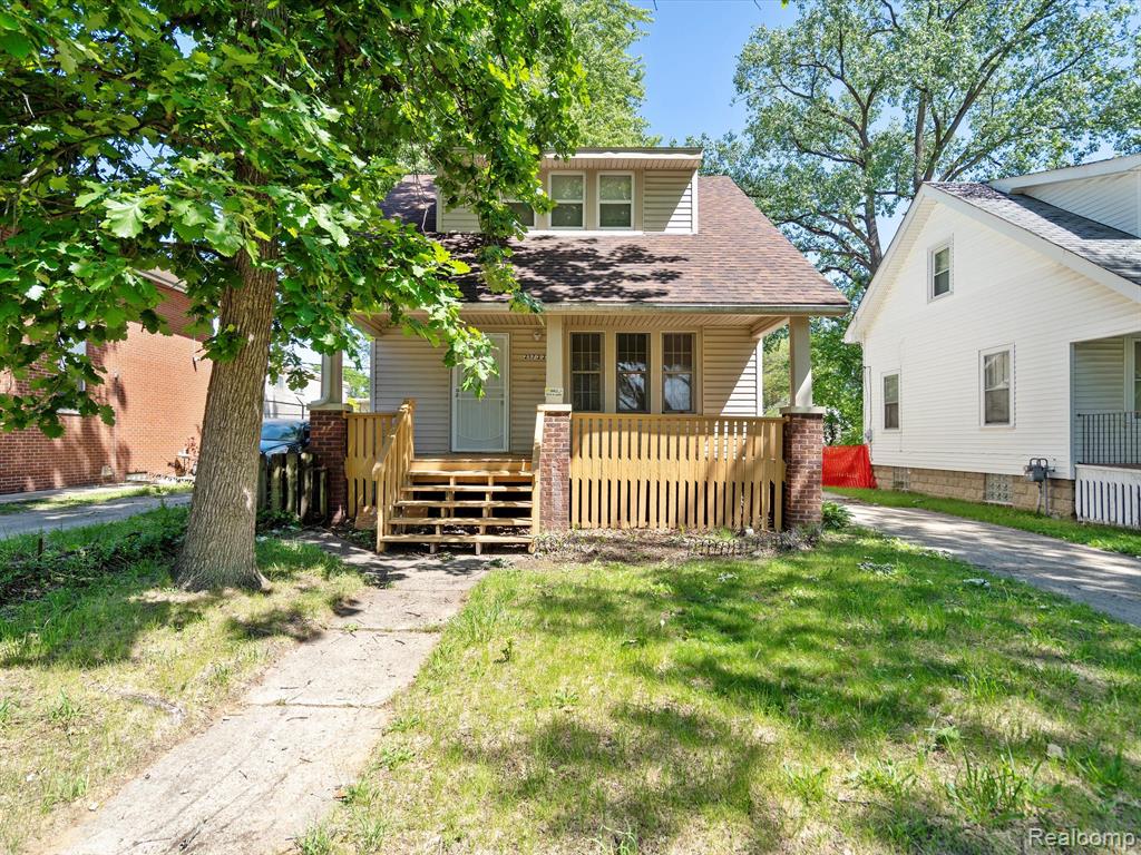 Curtis St, Detroit, MI 48219