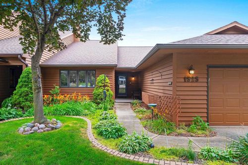 1525 N Bay Highlands Drive, GREEN BAY, WI, 54311 | Card Image