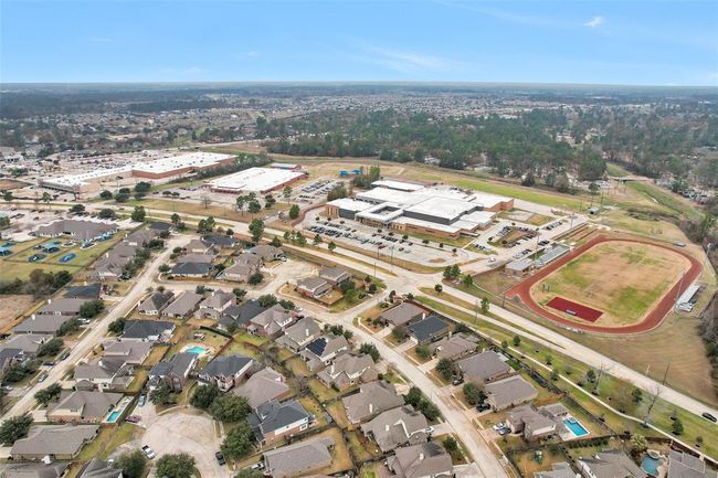 On the right you can see both the walkable elementary schools and intermediate. | Image 48