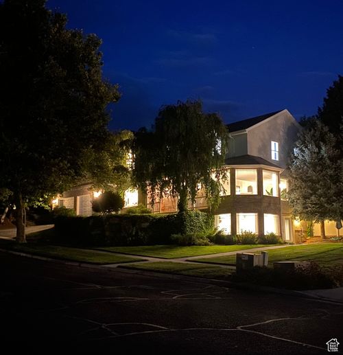 1320 Canberra Dr, Lindon, UT, 84042-2213 | Card Image