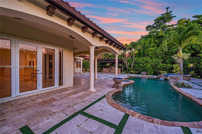 13400 Sw 83 Rd Ave, House other with 4 bedrooms, 6 bathrooms and null parking in Pinecrest FL | Image 40