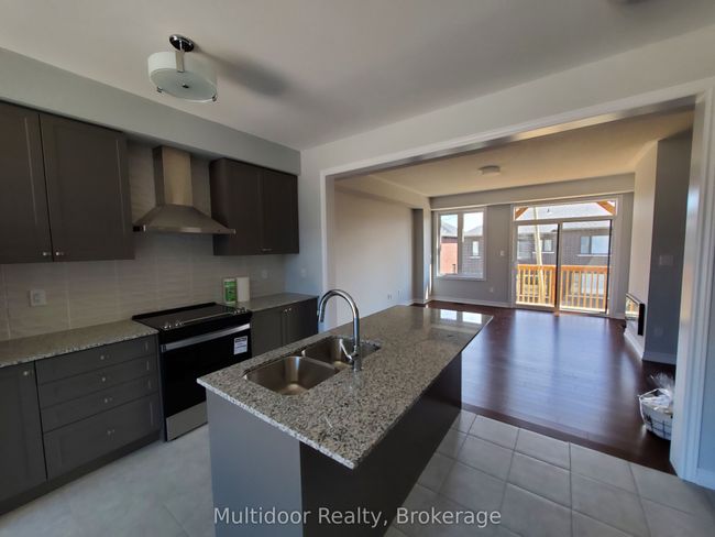 72 Douet Lane, House attached with 4 bedrooms, 4 bathrooms and 1 parking in Ajax ON | Image 11