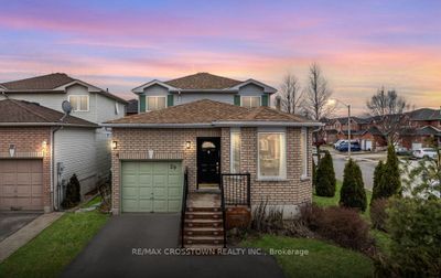 29 Victorway Dr, Home with 4 bedrooms, 2 bathrooms and 4 parking in Barrie ON | Image 1