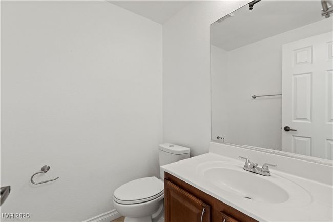 10650 Little Horse Creek Ave, House other with 3 bedrooms, 3 bathrooms and null parking in Las Vegas NV | Image 18
