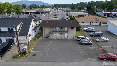 apt-1-4-108 Baker St, Everson, WA, 98247-9143 | Card Image