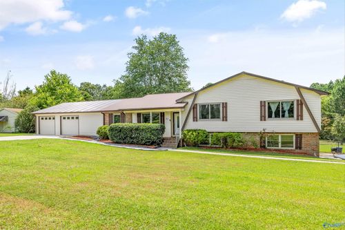 623 W Point Loop, Somerville, AL, 35670-5538 | Card Image