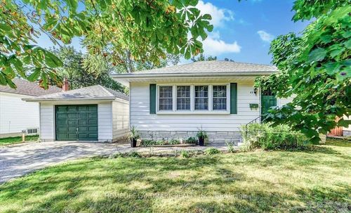 62 Peter St, Markham, ON, L3P2A6 | Card Image