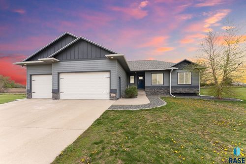 509 Grace Ave Avenue, Parker, SD, 57053 | Card Image