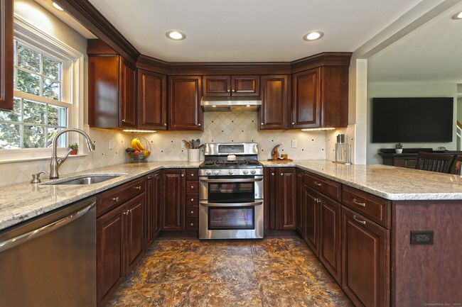 30 Wilcox Road, House other with 4 bedrooms, 2 bathrooms and 6 parking in Milford CT | Image 12