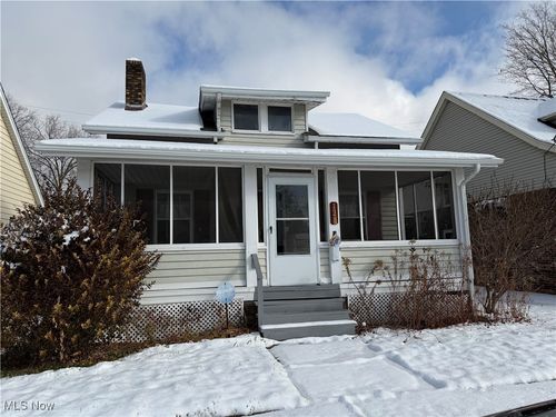 121 E 205th St, Euclid, OH, 44123-1003 | Card Image