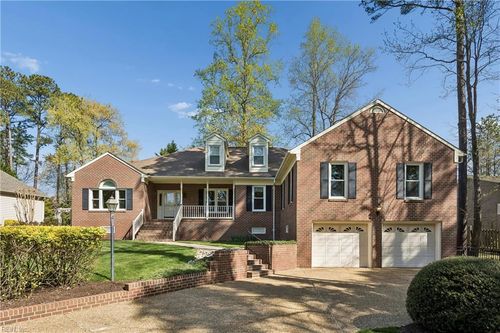 301 Beechwood Dr, Williamsburg, VA, 23185-2768 | Card Image