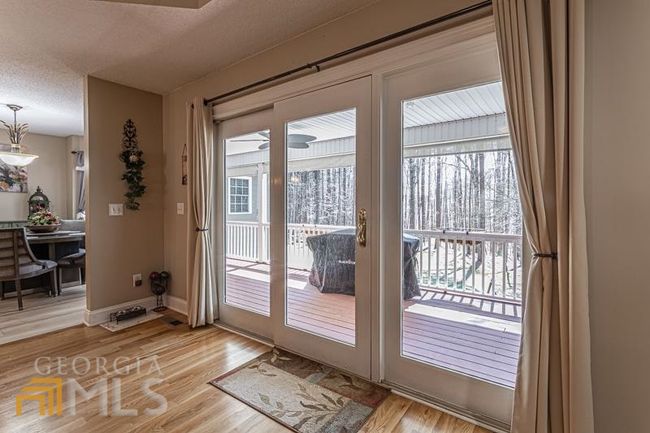 83 N Lake Dr, House other with 5 bedrooms, 4 bathrooms and 3 parking in Newnan GA | Image 11