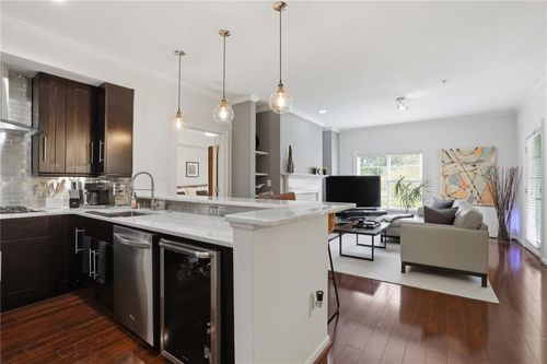301-3275 Lenox Road Ne, Atlanta, GA, 30324 | Card Image