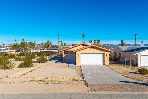 72440 Sun Valley Dr, 29 Palms, CA, 92277 | Card Image
