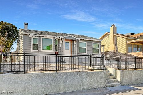 632 Avenue D, Boulder City, NV, 89005-2740 | Card Image