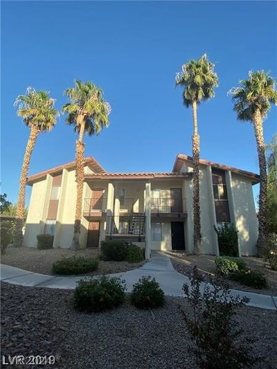 C - 4510 Sparky Drive, Condo with 2 bedrooms, 2 bathrooms and null parking in Las Vegas NV | Image 2