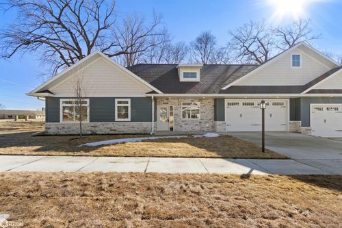 314 27th Pl S, Clear Lake, IA, 50428-2327 | Card Image