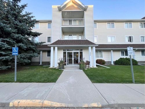 201-230 Lister-Kaye Cres, Swift Current, SK, S9H0A2 | Card Image