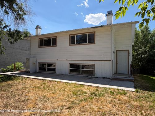 1140 Cleveland St, Meeker, CO, 81641-3202 | Card Image