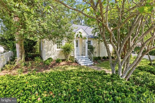 106 W Marshall St, MIDDLEBURG, VA, 20117-2632 | Card Image