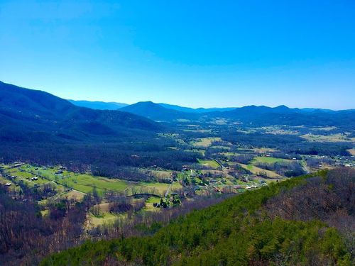 1-A, 2-A, 3- Ravens Den Way, Sevierville, TN, 37862 | Card Image