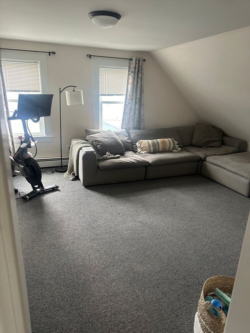 apt-3-4 Herbert St, Wakefield, MA, 01880-3591 | Card Image