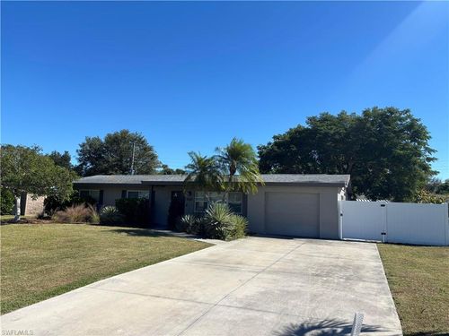 5521 Granada Rd, FORT MYERS, FL, 33919-1011 | Card Image