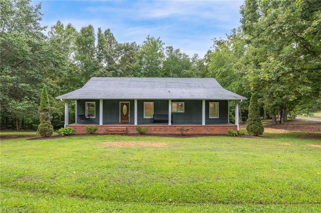 Bennett Farm Rd, Stokesdale, NC 27357