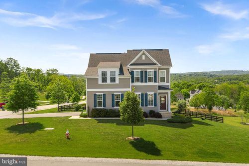 18433 Presidio Pl, ROUND HILL, VA, 20141-3529 | Card Image